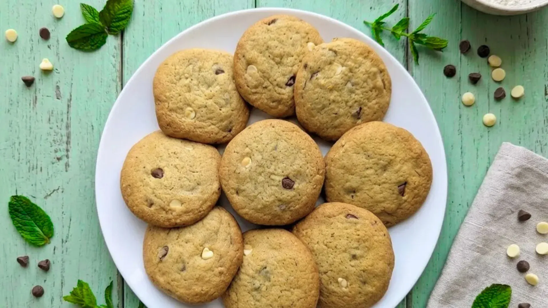 Mint Chocolate Chip Cookies recipe